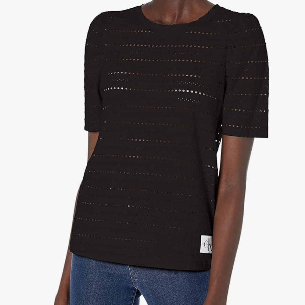 Calvin Klein Women’s Short Sleeve Roll Cuff High Low Tee Black  Size L